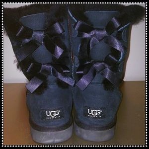 🎀 Ugg Black Bailey Bow Boots